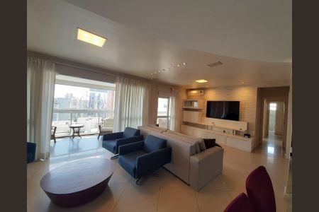Apartamento à venda com 128m², 3 quartos e 4 vagas Apartamento à venda com 128m², 3 quartos e 4 vagasSala