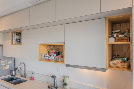 Cozinha de apartamento para alugar com 2 quartos, 80m² em Vila Madalena, São Paulo