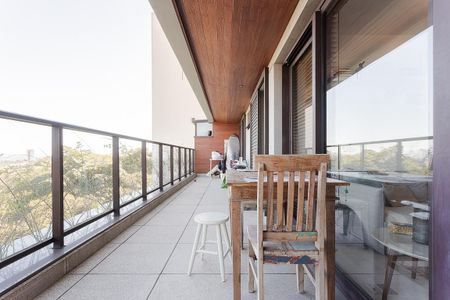 Varanda de apartamento para alugar com 2 quartos, 80m² em Vila Madalena, São Paulo