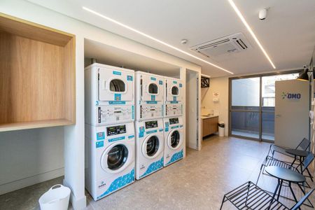 Studio à venda com 24m², 1 quarto e sem vaga Studio à venda com 24m², 1 quarto e sem vagaÁrea comum - Lavanderia