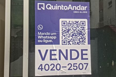 Apartamento à venda com 50m², 2 quartos e 1 vaga Apartamento à venda com 50m², 2 quartos e 1 vagaPlaca
