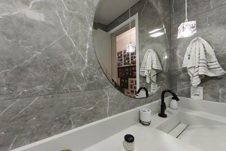 Apartamento à venda com 70m², 3 quartos e 2 vagas Apartamento à venda com 70m², 3 quartos e 2 vagasBanheiro Social