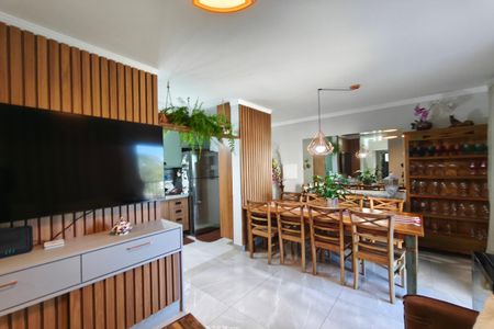 Sala de apartamento à venda com 3 quartos, 70m² em Parque Fazendinha, Campinas