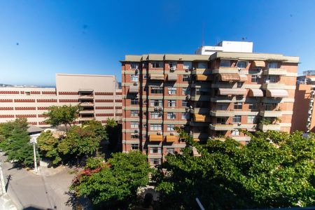 Apartamento para alugar com 140m², 3 quartos e 2 vagas Apartamento para alugar com 140m², 3 quartos e 2 vagasVista do Quarto 2