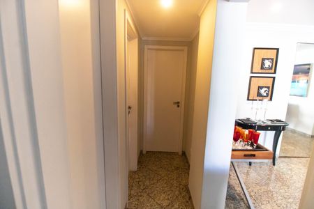 Apartamento para alugar com 140m², 3 quartos e 2 vagas Apartamento para alugar com 140m², 3 quartos e 2 vagasCorredor