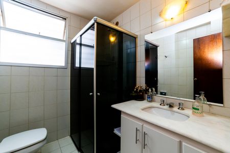 Apartamento para alugar com 100m², 4 quartos e 2 vagasBanheiro Social