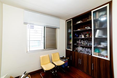 Apartamento para alugar com 100m², 4 quartos e 2 vagasQuarto 3