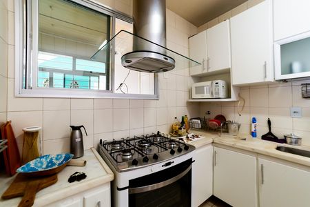 Apartamento para alugar com 100m², 4 quartos e 2 vagasCozinha
