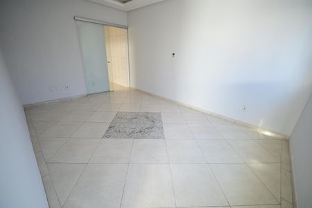 Casa à venda com 160m², 3 quartos e 3 vagas