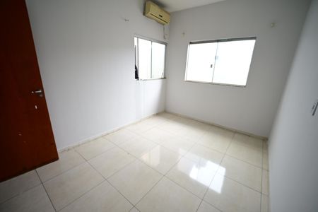 Casa à venda com 3 quartos, 160m² em Jardim Presidente, Goiânia