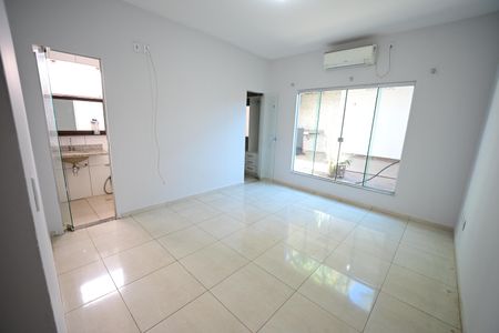 Casa à venda com 3 quartos, 160m² em Jardim Presidente, Goiânia