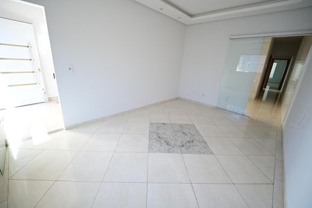Casa à venda com 160m², 3 quartos e 3 vagas
