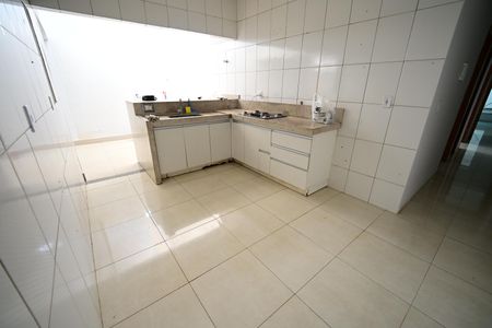 Casa à venda com 160m², 3 quartos e 3 vagas