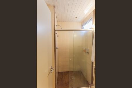Banheiro Social de kitnet/studio à venda com 1 quarto, 38m² em Lourdes, Belo Horizonte