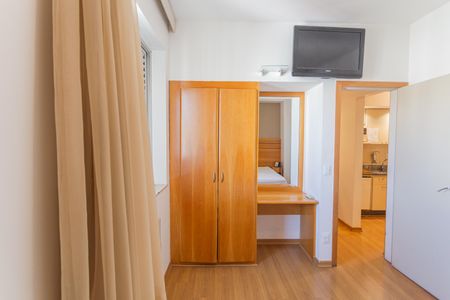 Quarto de kitnet/studio à venda com 1 quarto, 38m² em Lourdes, Belo Horizonte