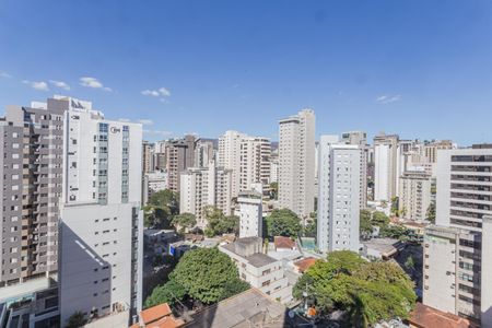 Vista do Quarto de kitnet/studio à venda com 1 quarto, 38m² em Lourdes, Belo Horizonte