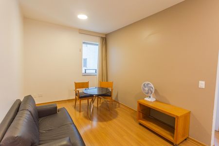 Sala/Cozinha de kitnet/studio à venda com 1 quarto, 38m² em Lourdes, Belo Horizonte