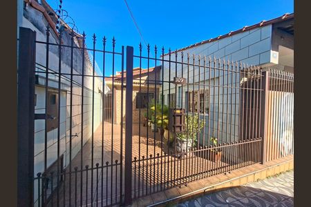 Fachada da casa  de casa à venda com 4 quartos, 245m² em Gopouva, Guarulhos
