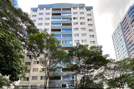 Apartamento à venda com 257m², 4 quartos e 2 vagas Apartamento à venda com 257m², 4 quartos e 2 vagasFachada