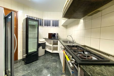Apartamento à venda com 257m², 4 quartos e 2 vagas Apartamento à venda com 257m², 4 quartos e 2 vagasÁrea comum