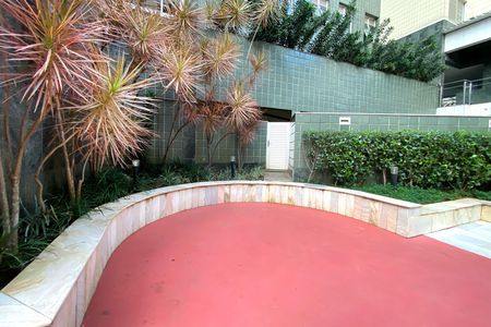 Apartamento à venda com 257m², 4 quartos e 2 vagas Apartamento à venda com 257m², 4 quartos e 2 vagasÁrea comum