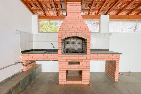 Casa à venda com 125m², 3 quartos e 2 vagas Casa à venda com 125m², 3 quartos e 2 vagasChurrasqueira