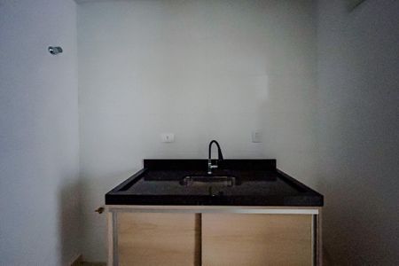 Cozinha e Área de Serviço de apartamento para alugar com 1 quarto, 30m² em Vila Carrão, São Paulo