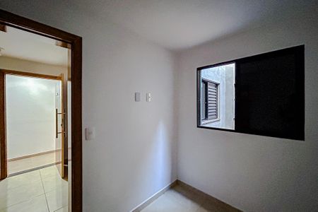 Quarto de apartamento para alugar com 1 quarto, 30m² em Vila Carrão, São Paulo