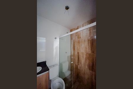 Banheiro de apartamento para alugar com 1 quarto, 30m² em Vila Carrão, São Paulo