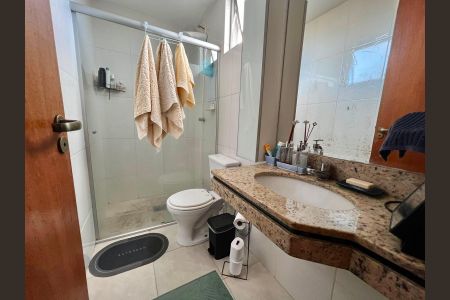 Apartamento para alugar com 100m², 3 quartos e 2 vagas