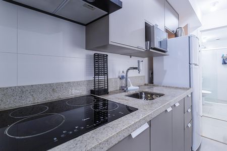 Cozinha de apartamento para alugar com 2 quartos, 56m² em Indianópolis, São Paulo