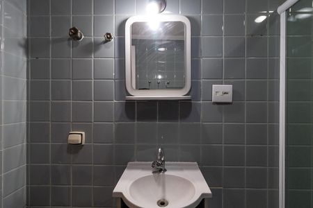 Apartamento à venda com 78m², 2 quartos e sem vaga Apartamento à venda com 78m², 2 quartos e sem vagaBanheiro
