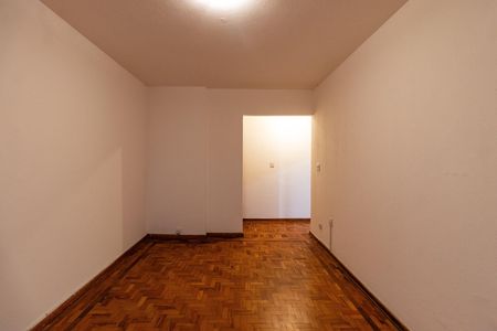 Apartamento à venda com 78m², 2 quartos e sem vaga Apartamento à venda com 78m², 2 quartos e sem vagaSala