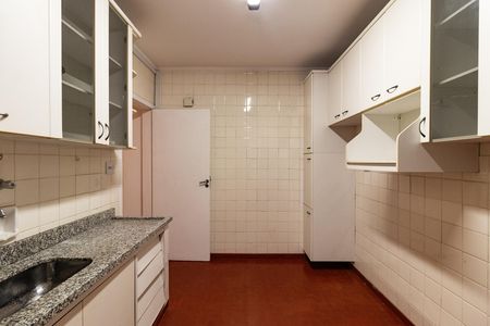 Apartamento à venda com 78m², 2 quartos e sem vaga Apartamento à venda com 78m², 2 quartos e sem vagaCozinha