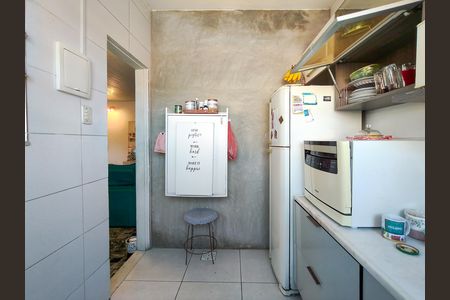 Casa à venda com 120m², 2 quartos e 1 vaga Casa à venda com 120m², 2 quartos e 1 vagaCozinha