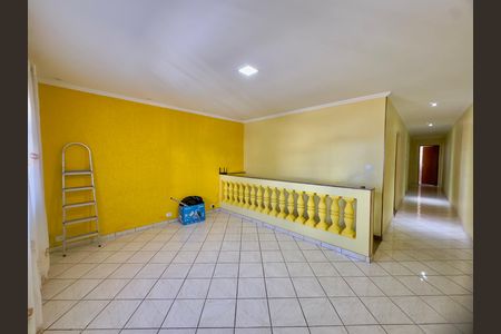 Sala 2 de casa à venda com 6 quartos, 223m² em Jardim Leda, Guarulhos