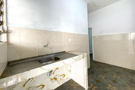 Cozinha de casa para alugar com 2 quartos, 360m² em Alpes, Belo Horizonte