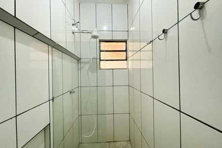 Banheiro de casa para alugar com 2 quartos, 360m² em Alpes, Belo Horizonte