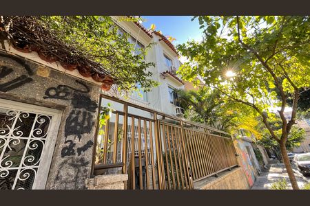 Fachada de apartamento para alugar com 2 quartos, 75m² em Tijuca, Rio de Janeiro