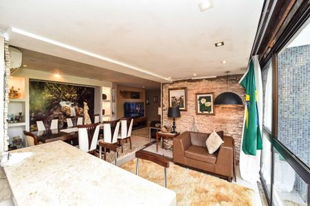 Sala de apartamento para alugar com 2 quartos, 250m² em Bela Vista, Porto Alegre