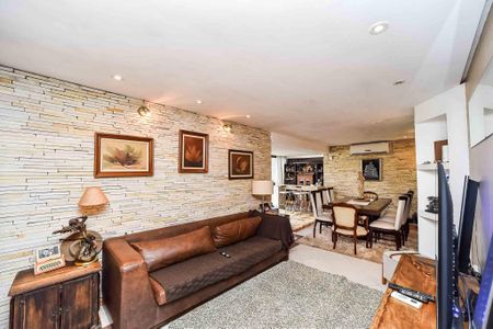 Apartamento para alugar com 2 quartos, 250m² em Bela Vista, Porto Alegre
