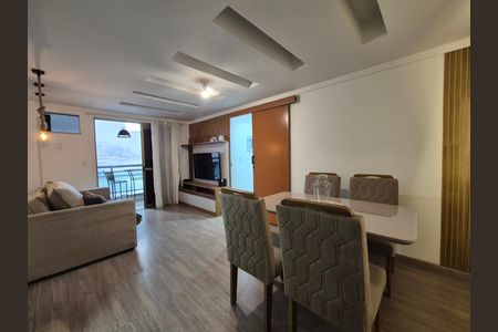 Apartamento à venda com 55m², 2 quartos e 1 vaga
