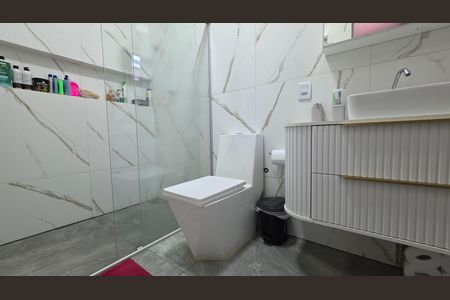 Banheiro da suíte de casa à venda com 4 quartos, 500m² em Joá, Lagoa Santa