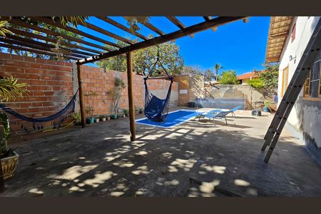 Área externa de casa à venda com 4 quartos, 500m² em Joá, Lagoa Santa