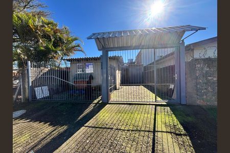 Fachada de casa para alugar com 1 quarto, 35m² em Rio dos Sinos, São Leopoldo