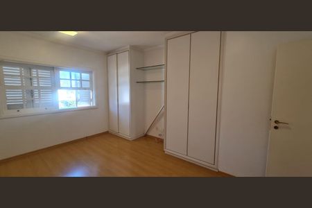 Casa de Condomínio à venda com 4 quartos, 365m² em Loteamento Alphaville Campinas, Campinas