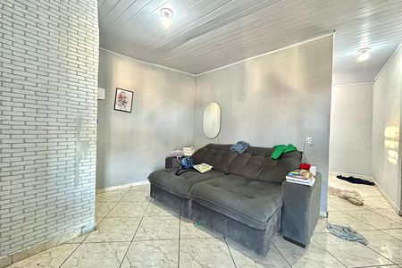 Casa para alugar com 90m², 2 quartos e sem vagaSala