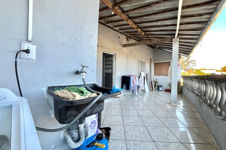 Casa para alugar com 90m², 2 quartos e sem vagaÁrea de Serviço