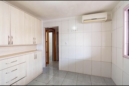 Casa para alugar com 180m², 3 quartos e 2 vagas
