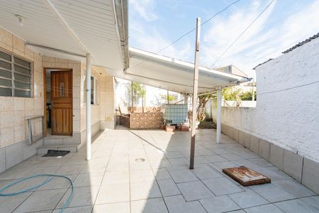 Casa para alugar com 180m², 3 quartos e 2 vagas
